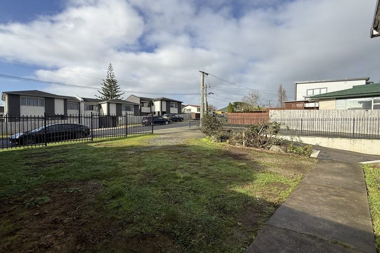 Photo of property in 23 Lochinver Road, Papatoetoe, Auckland, 2025