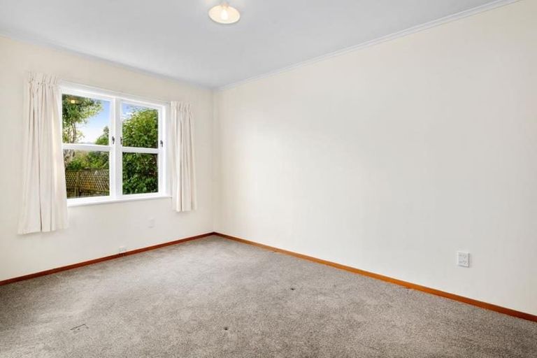 Photo of property in 329 Waiwhetu Road, Fairfield, Lower Hutt, 5011