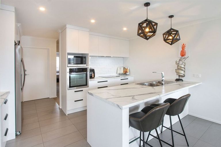 Photo of property in 3 Herbert Oldham Road, Pokeno, 2402