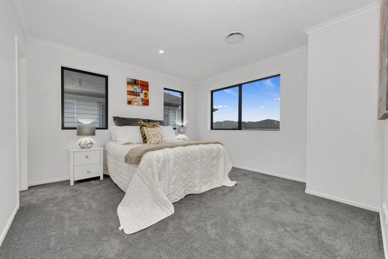 Photo of property in 213b Murphys Road, Flat Bush, Auckland, 2019