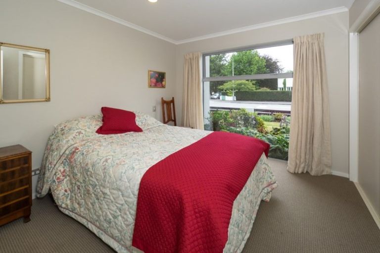 Photo of property in 61 Oak Grove, Ashburton, 7700