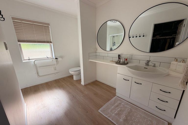 Photo of property in 28 Tuscany Place, Ohauiti, Tauranga, 3112