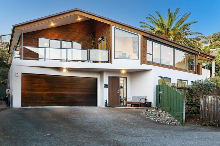 Photo of property in 44c Moana Road, Plimmerton, Porirua, 5026
