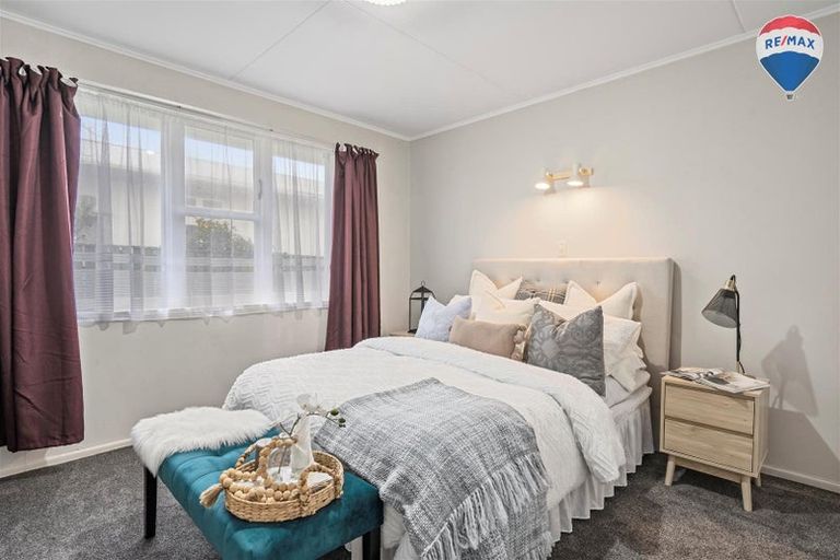 Photo of property in 2/62 Ararino Street, Trentham, Upper Hutt, 5018