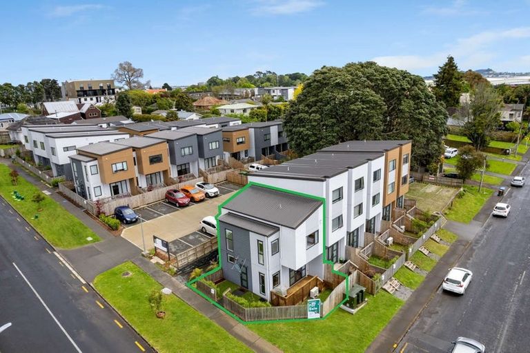 Photo of property in 6/17 Panama Road, Mount Wellington, Auckland, 1062