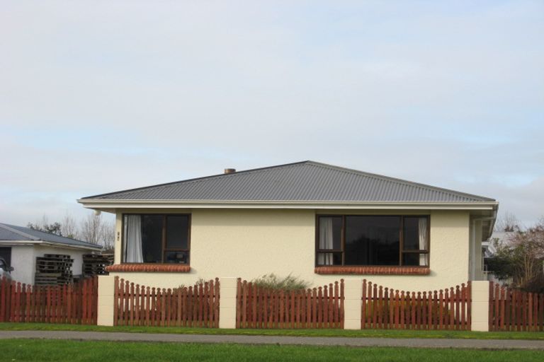 Photo of property in 759 Queens Drive, Waikiwi, Invercargill, 9810