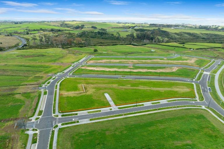 Photo of property in 2 Shropshire Street, Karaka, 2580