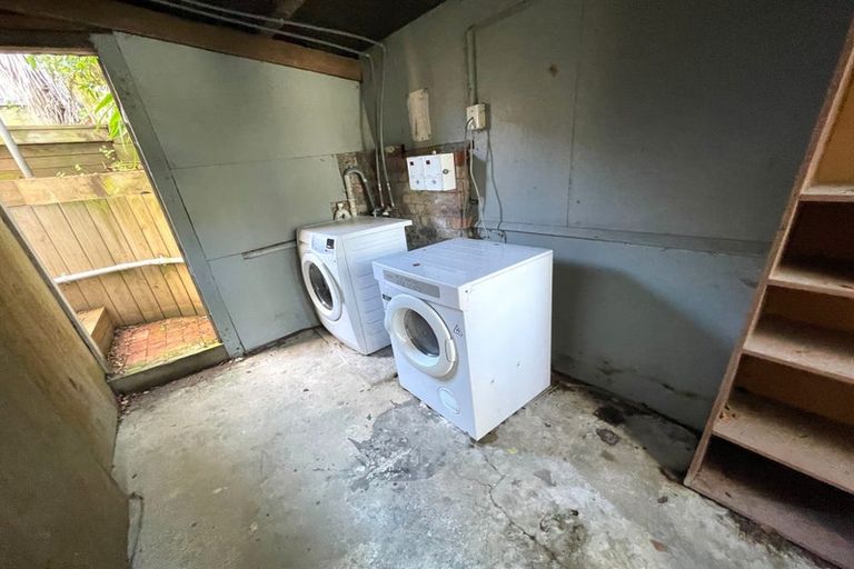 Photo of property in 319 Rattray Street, Dunedin Central, Dunedin, 9016