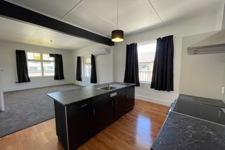 Photo of property in 12 Vera Street, Marton, 4710