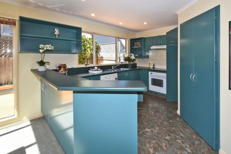 Photo of property in 2/97 Clyde Road, Ilam, Christchurch, 8041