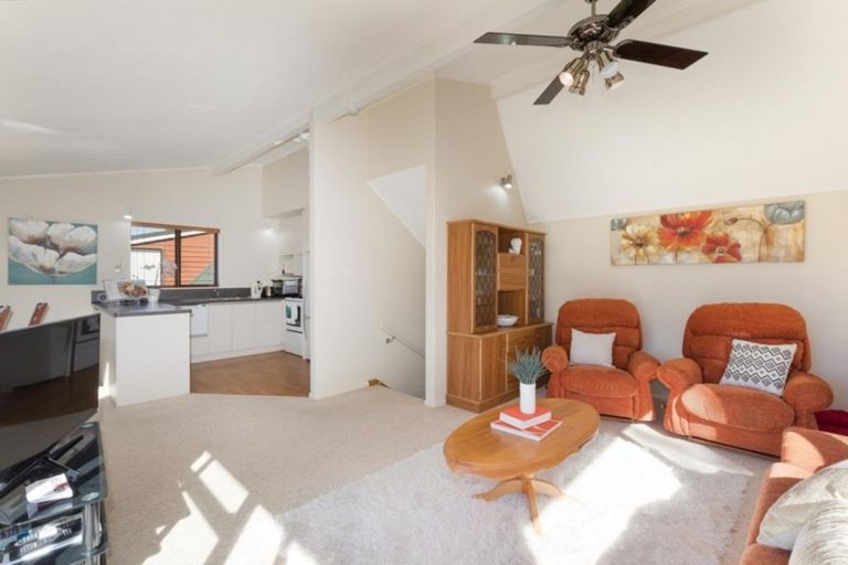 Photo of property in 27a Shackle Lane, Whitby, Porirua, 5024