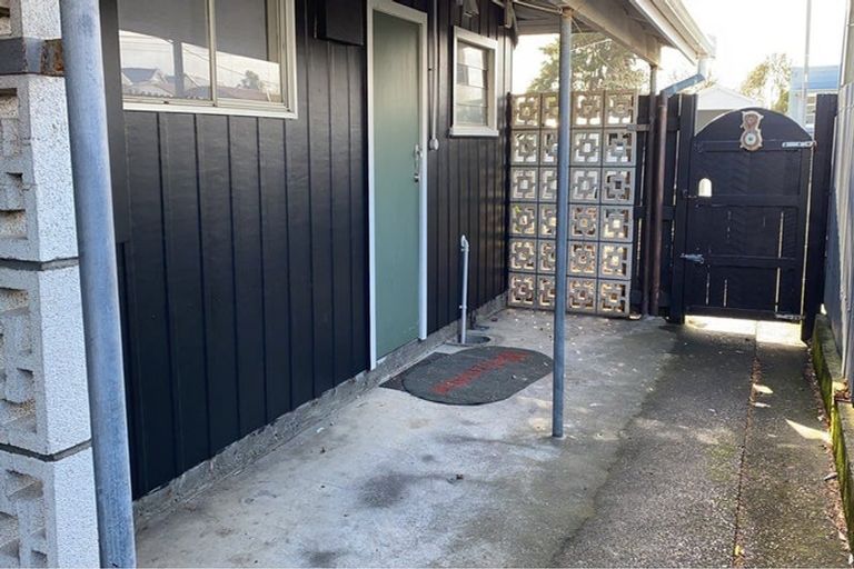 Photo of property in 17/1 Keith Street, Whanganui, 4500