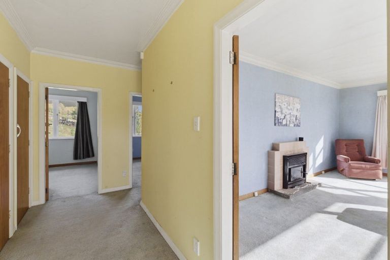 Photo of property in 64 Goldfinch Street, Taihape, 4720