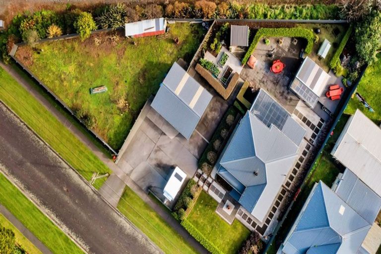 Photo of property in 59 Gladstone Street, Hawera, 4610