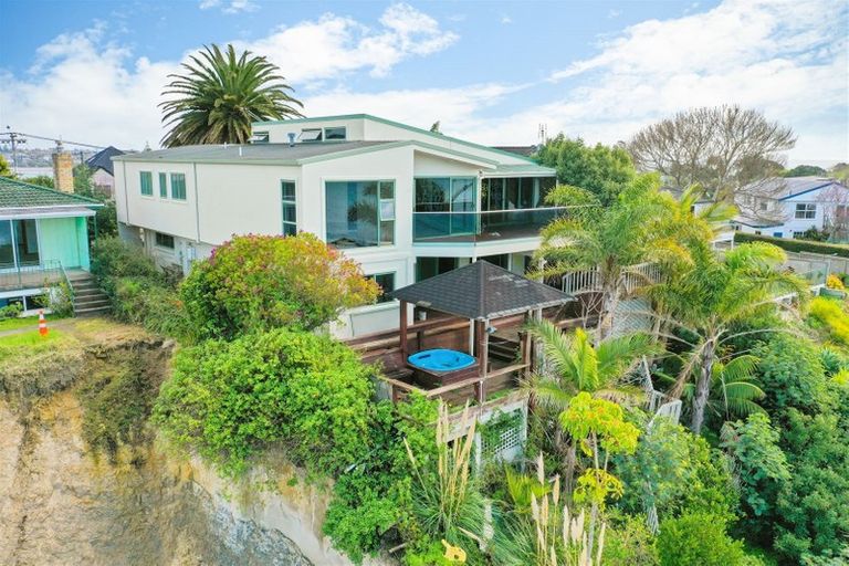 Photo of property in 46 Clovelly Road, Bucklands Beach, Auckland, 2012