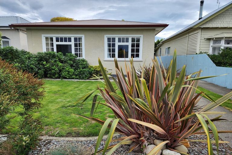 Photo of property in 161 Selwyn Street, Somerfield, Christchurch, 8024