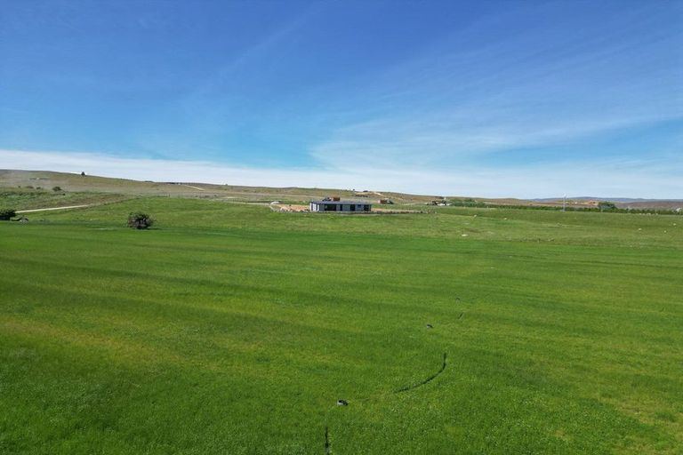 Photo of property in 16 Leaning Rock Road, Springvale, Alexandra, 9393