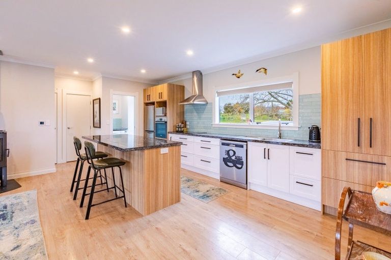 Photo of property in 417 Racecourse Road, Waipukurau, 4282