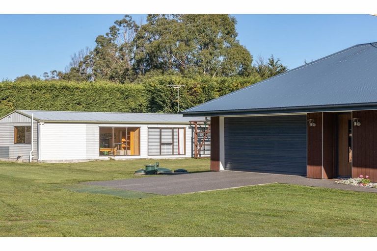 Photo of property in 2259 South Eyre Road, Eyrewell, Rangiora, 7476
