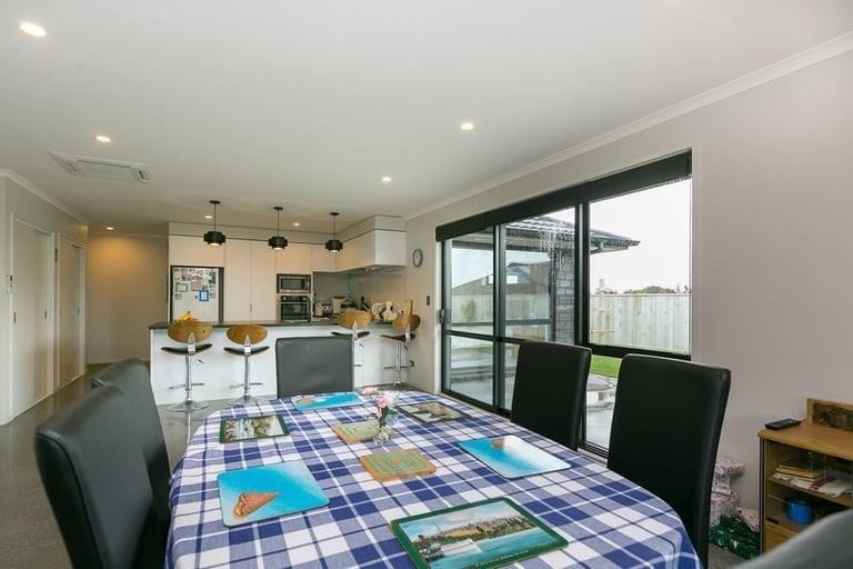 Photo of property in 7 Waitaha Place, Bell Block, New Plymouth, 4312