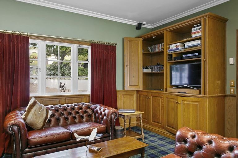 Photo of property in 23 Te Kopua Street, Acacia Bay, Taupo, 3330