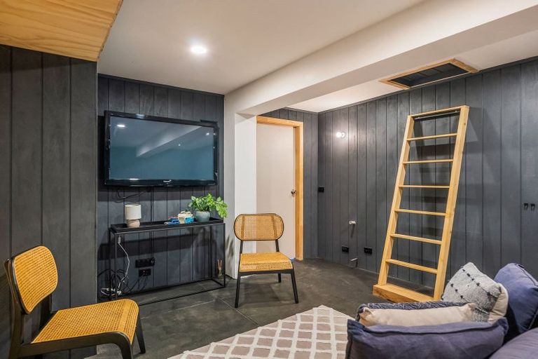 Photo of property in 79 Marine Parade, Paraparaumu Beach, Paraparaumu, 5032