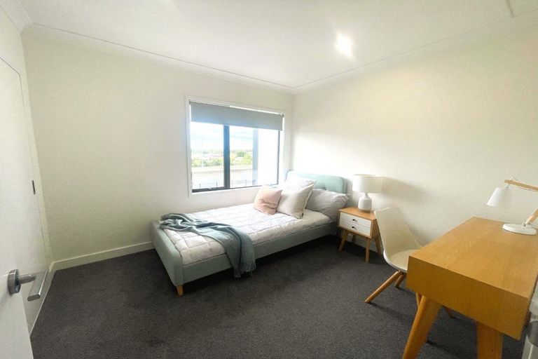 Photo of property in 64 Parkwood Avenue, Westgate, Auckland, 0614