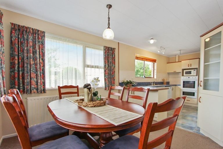 Photo of property in 52b Robertson Street, Glenholme, Rotorua, 3010