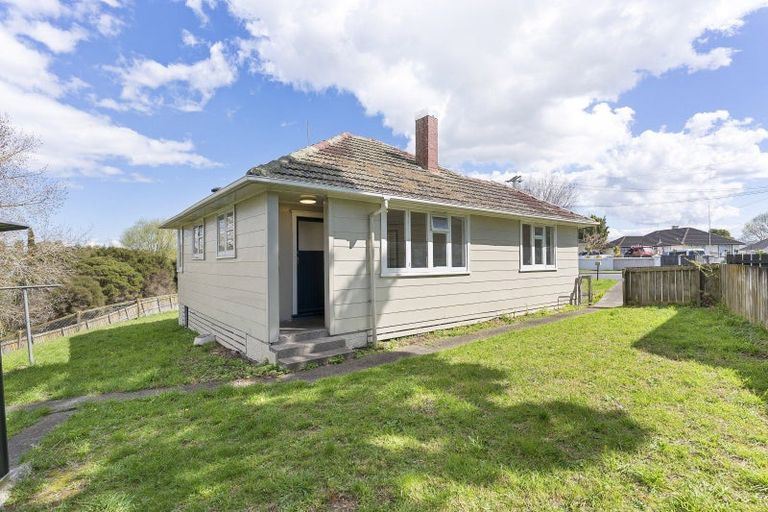 Photo of property in 6 Tate Place, Otara, Auckland, 2023