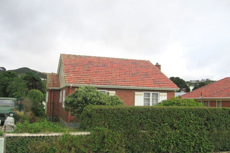 Photo of property in 10 Bould Street, Johnsonville, Wellington, 6037