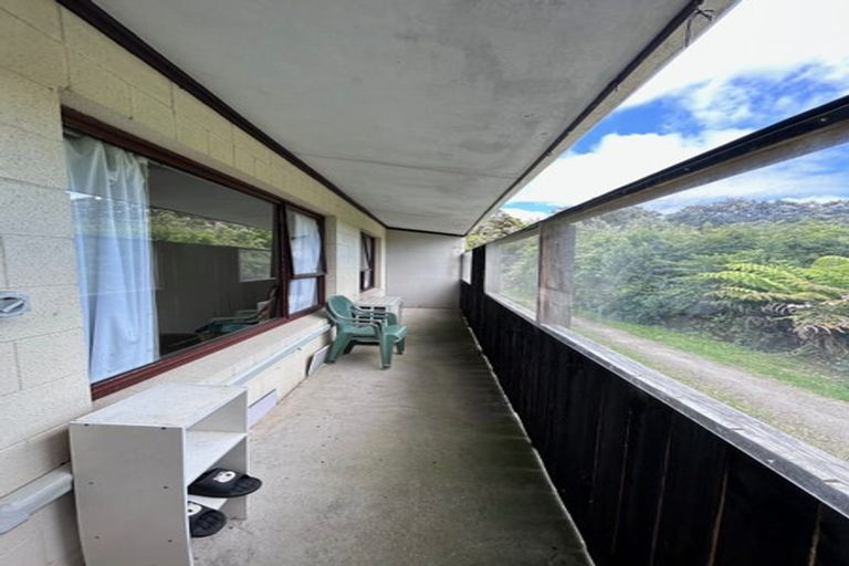 Photo of property in 2/34 Glencourt Place, Glenfield, Auckland, 0629