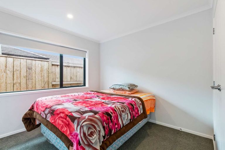 Photo of property in 6 Harding Drive, Papamoa Beach, Papamoa, 3118