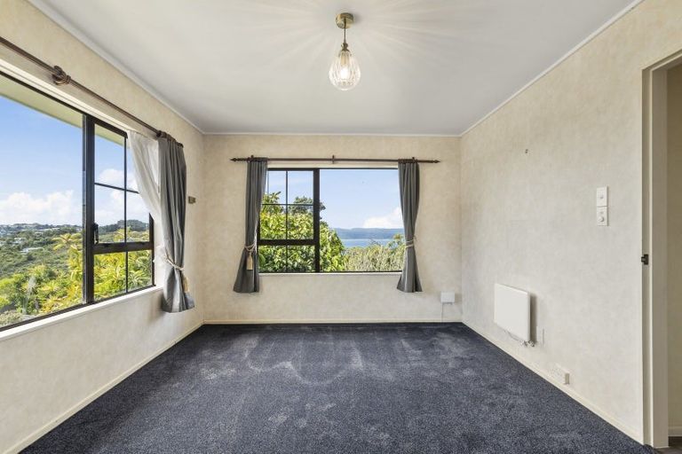 Photo of property in 31 John Sims Drive, Broadmeadows, Wellington, 6035