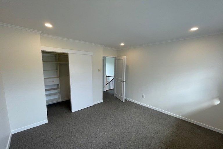 Photo of property in 2/185 Shakespeare Road, Milford, Auckland, 0620