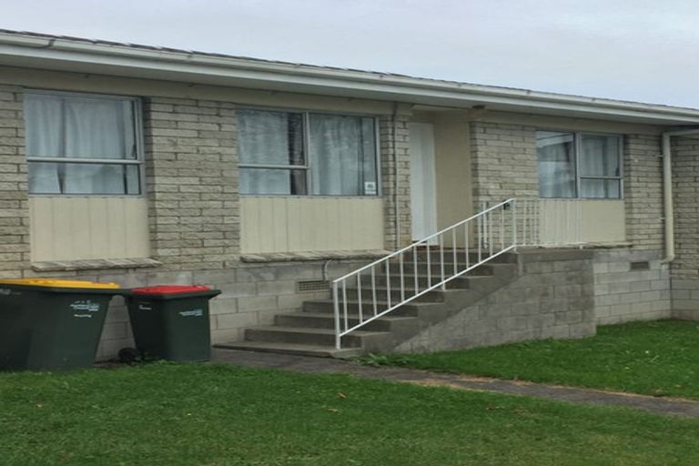 Photo of property in 2/26 Arawa Street, New Lynn, Auckland, 0600