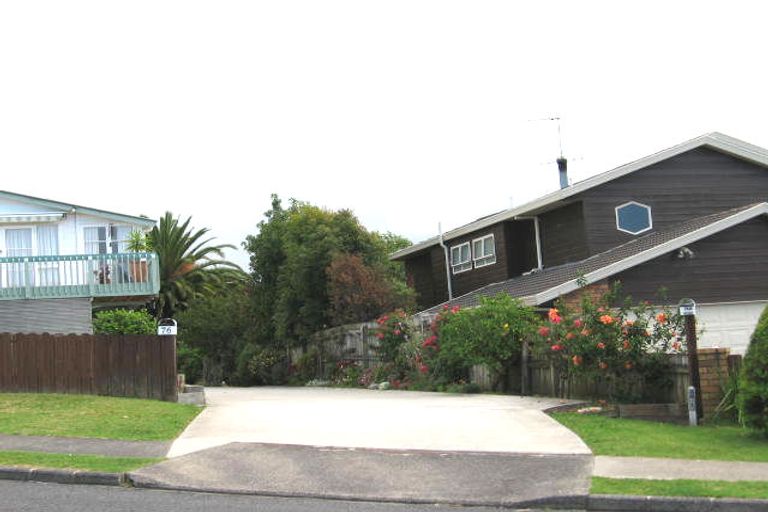Photo of property in 1/76 Deep Creek Road, Torbay, Auckland, 0630