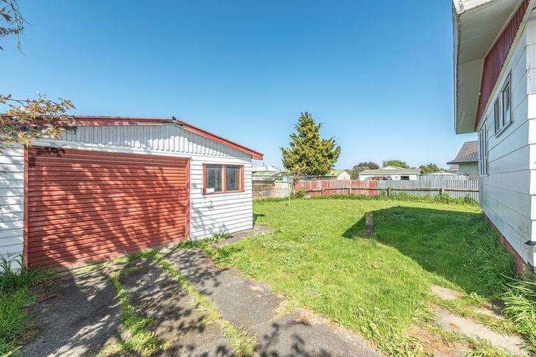 Photo of property in 28 Hackett Street, Whanganui East, Whanganui, 4500