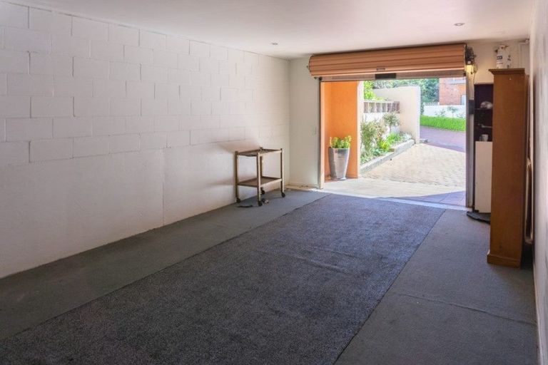 Photo of property in 64 Drivers Road, Maori Hill, Dunedin, 9010