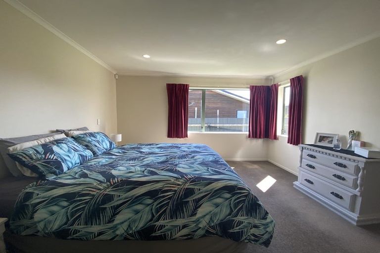 Photo of property in 10a Bracken Street, Wallaceville, Upper Hutt, 5018