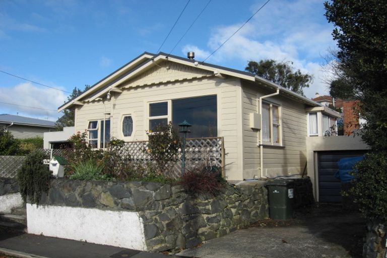 Photo of property in 46 Brownville Crescent, Maori Hill, Dunedin, 9010
