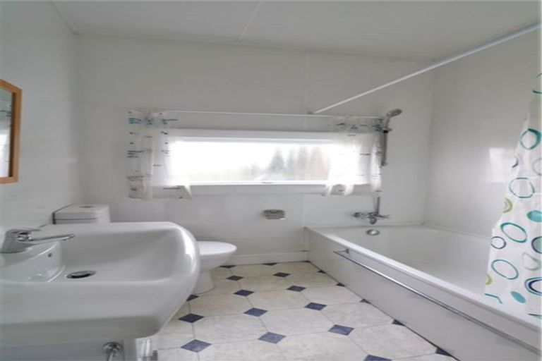 Photo of property in 168 Evans Street, Waimataitai, Timaru, 7910