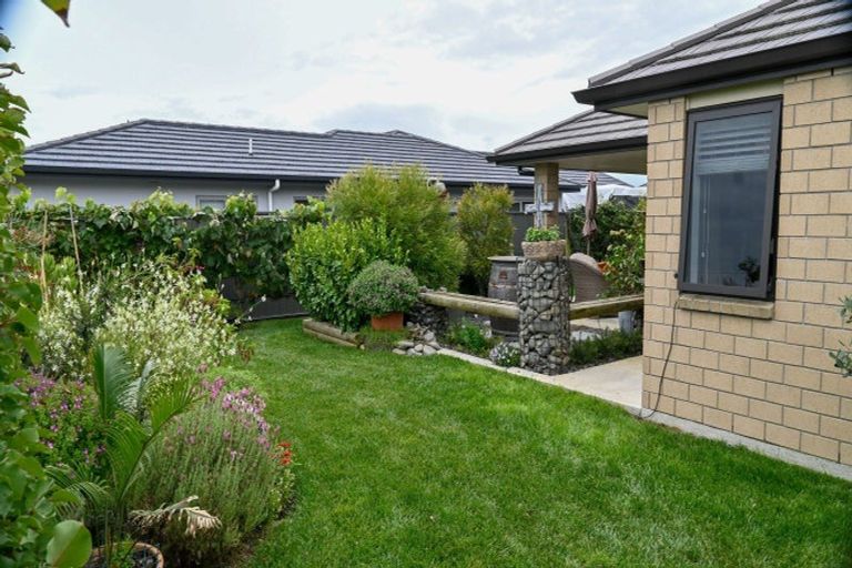Photo of property in 3 Hurunui Drive, Te Awa, Napier, 4110