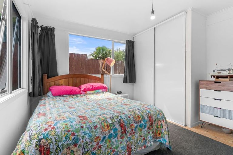 Photo of property in 10 Brigitte View, Snells Beach, 0920