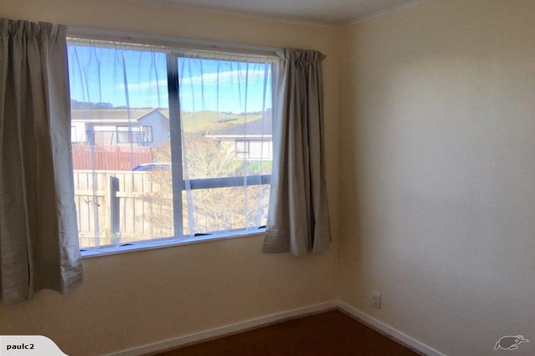 Photo of property in 47 Guadeloupe Crescent, Grenada Village, Wellington, 6037