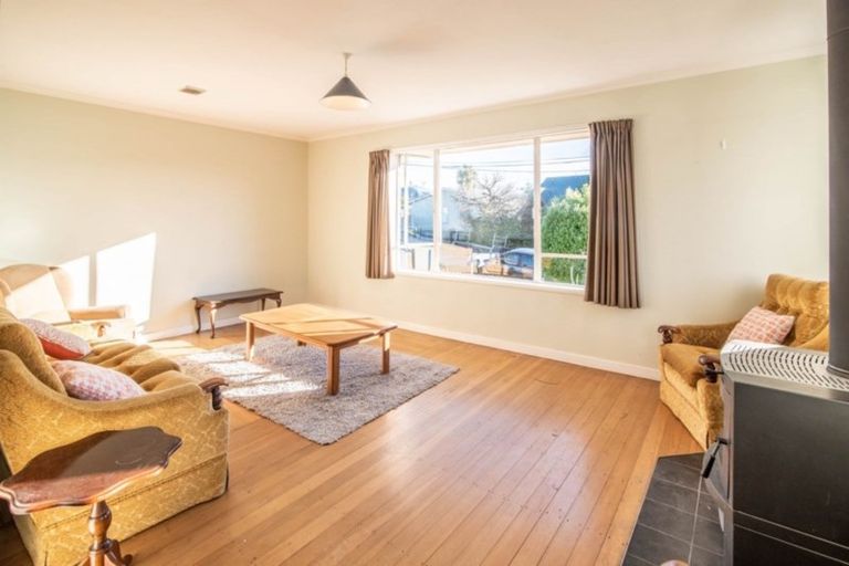 Photo of property in 7 Watson Street, Akaroa, 7520