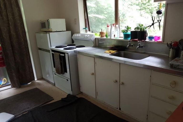 Photo of property in Recreation Reserve, 8/273 Grounsell Crescent, Belmont, Lower Hutt, 5010