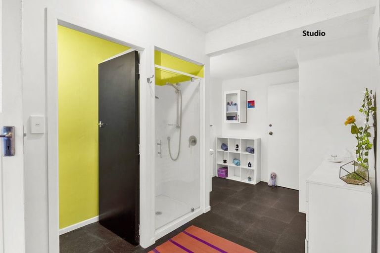 Photo of property in 63 Poplar Avenue, Raumati South, Paraparaumu, 5032