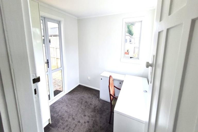 Photo of property in 2/129 Tui Road, Papatoetoe, Auckland, 2025