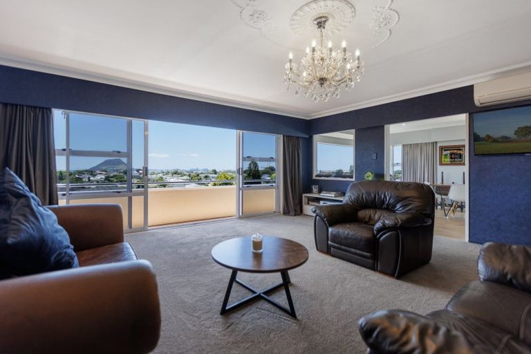 Photo of property in 4 Mana Street, Otumoetai, Tauranga, 3110