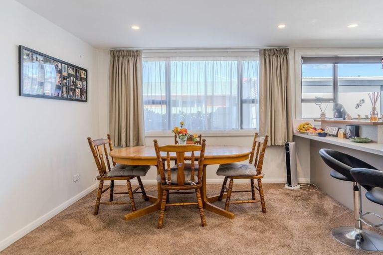 Photo of property in 114 Argyle Street, Mosgiel, 9024